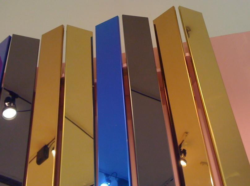 不銹鋼彩色管.jpg 不銹鋼彩色管.jpg